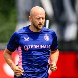 Feyenoord zegt aflopend contract geblesseerde Trauner formeel op