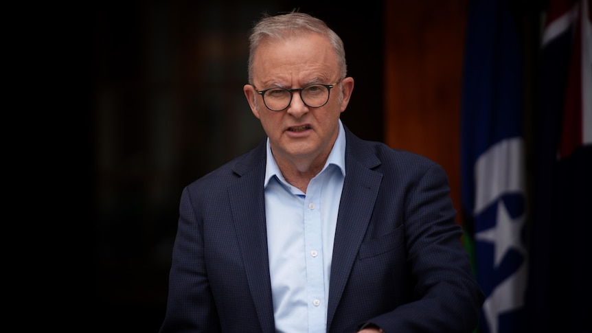 Labor splits gun and hate speech reforms after opposition of Coalition, Greens