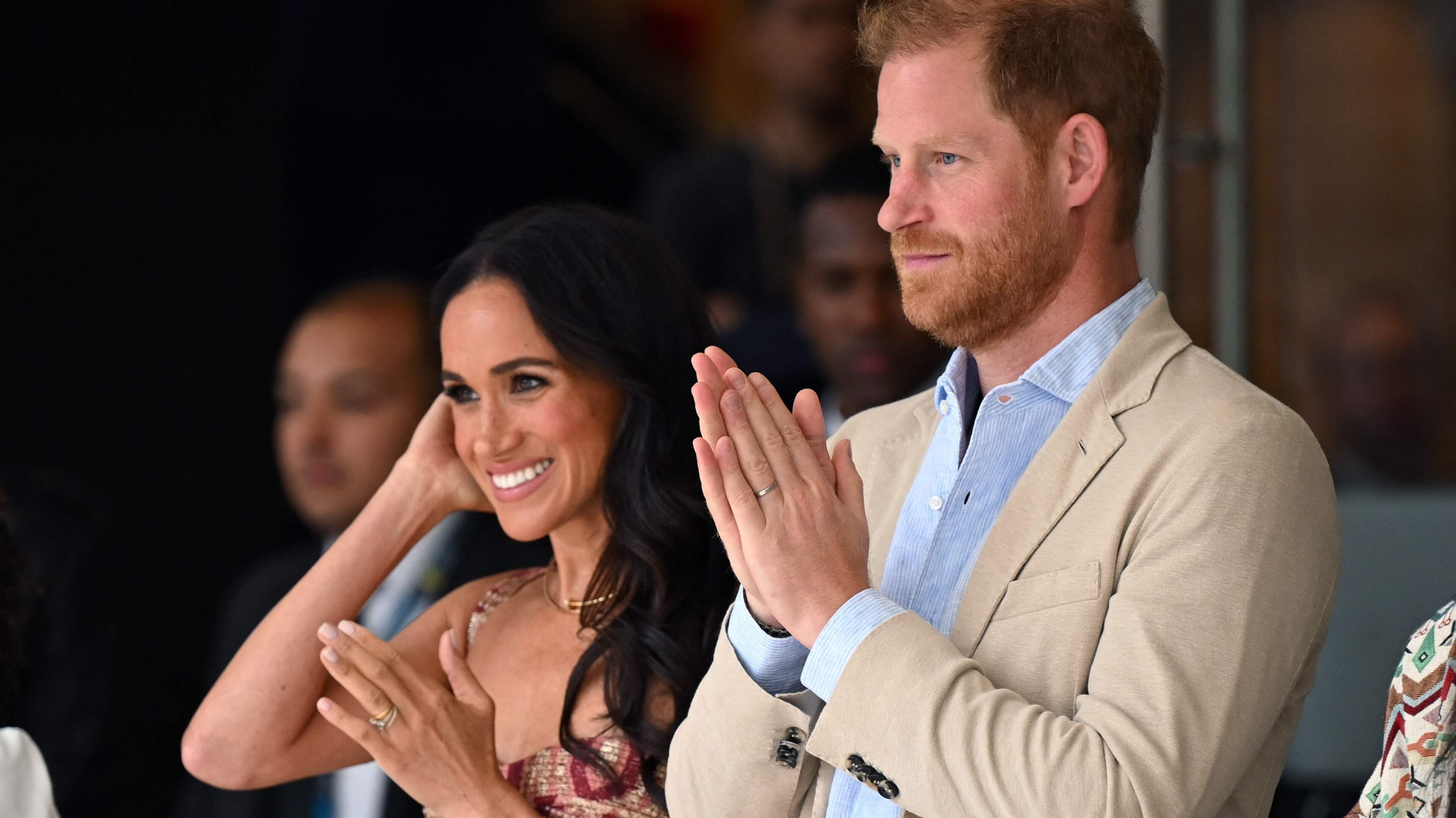 Meghan Markle deelt beelden van huiselijke paasviering: Archie en Lillebet rennen door de tuin om eieren te zoeken