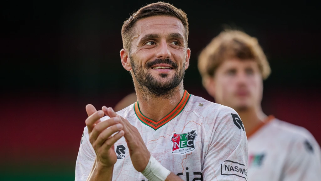 NEC verliest laatste test voor voorronde Champions League, officieus debuut Tadic