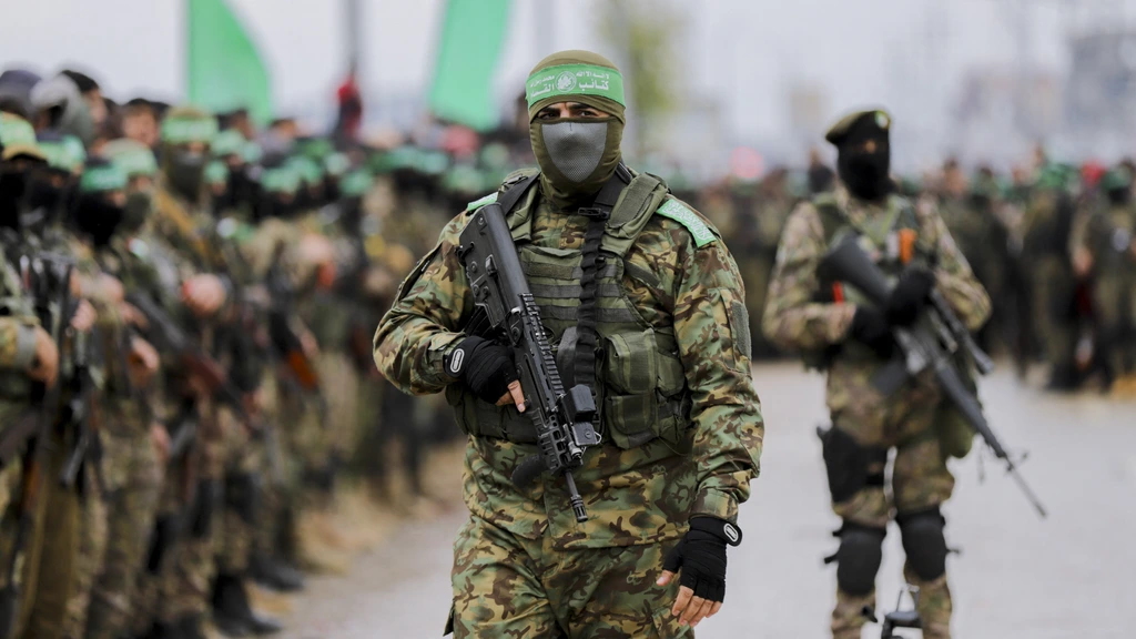 Trump zegt dat Hamas gaat ontwapenen onder toezicht van zijn Vredesraad