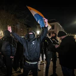 Extreemrechtse Defend-groepen talrijker en ook vaker aanwezig bij azc-protesten