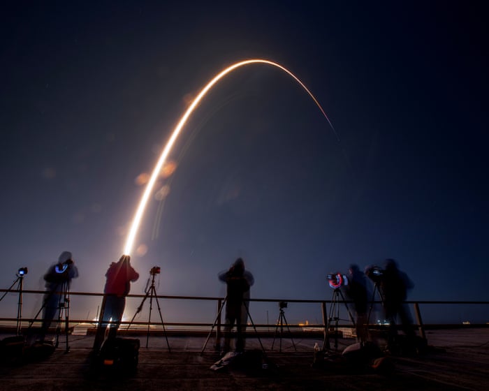 Drifting SpaceX rocket heading for accidental collision with moon