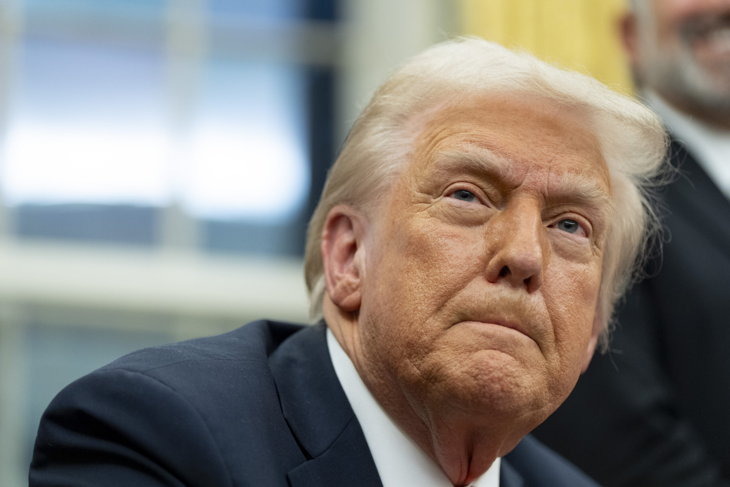 Trump dreigt: VS helpt NAVO-landen mogelijk niet meer