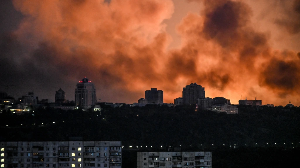 Kyiv opnieuw aangevallen door Russische drones en raketten