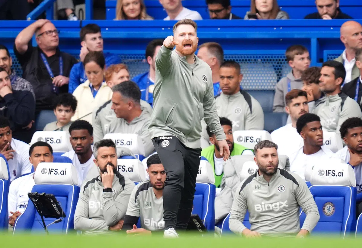 De trainer zonder papieren die met Chelsea jaagt op de FA Cup