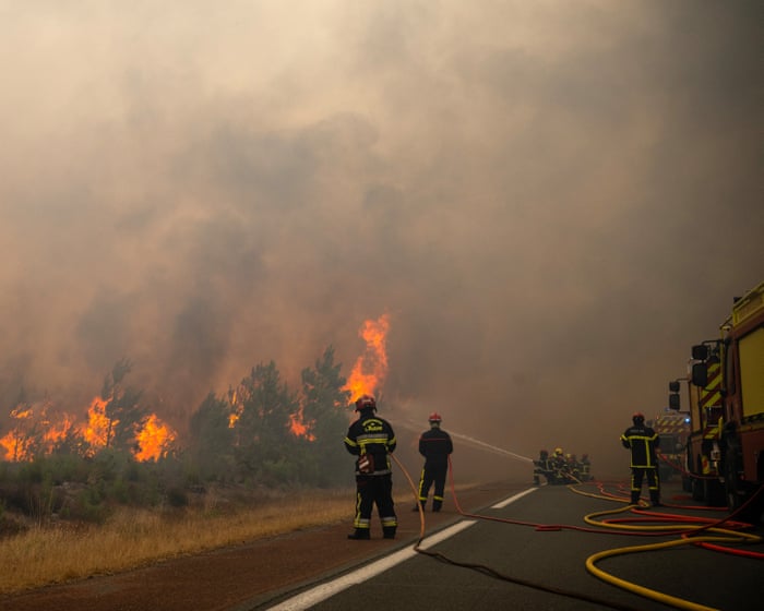 Europe wildfires: more than 300,000 flee homes and holiday accommodation as fires rage