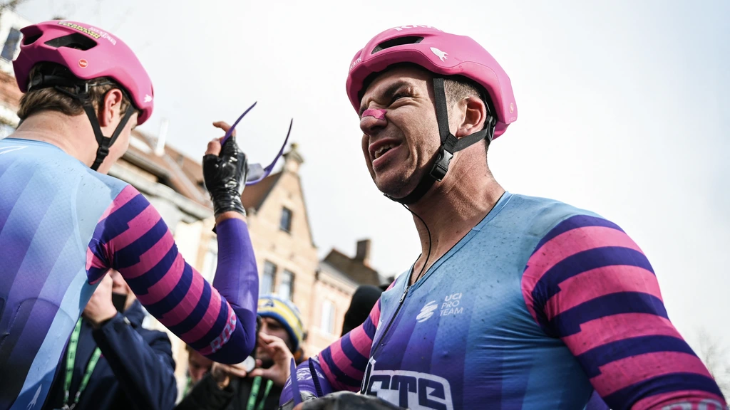 Groenewegen aast op Giro-roze bij debuterende Rockets: 'Hij is hét mannetje'