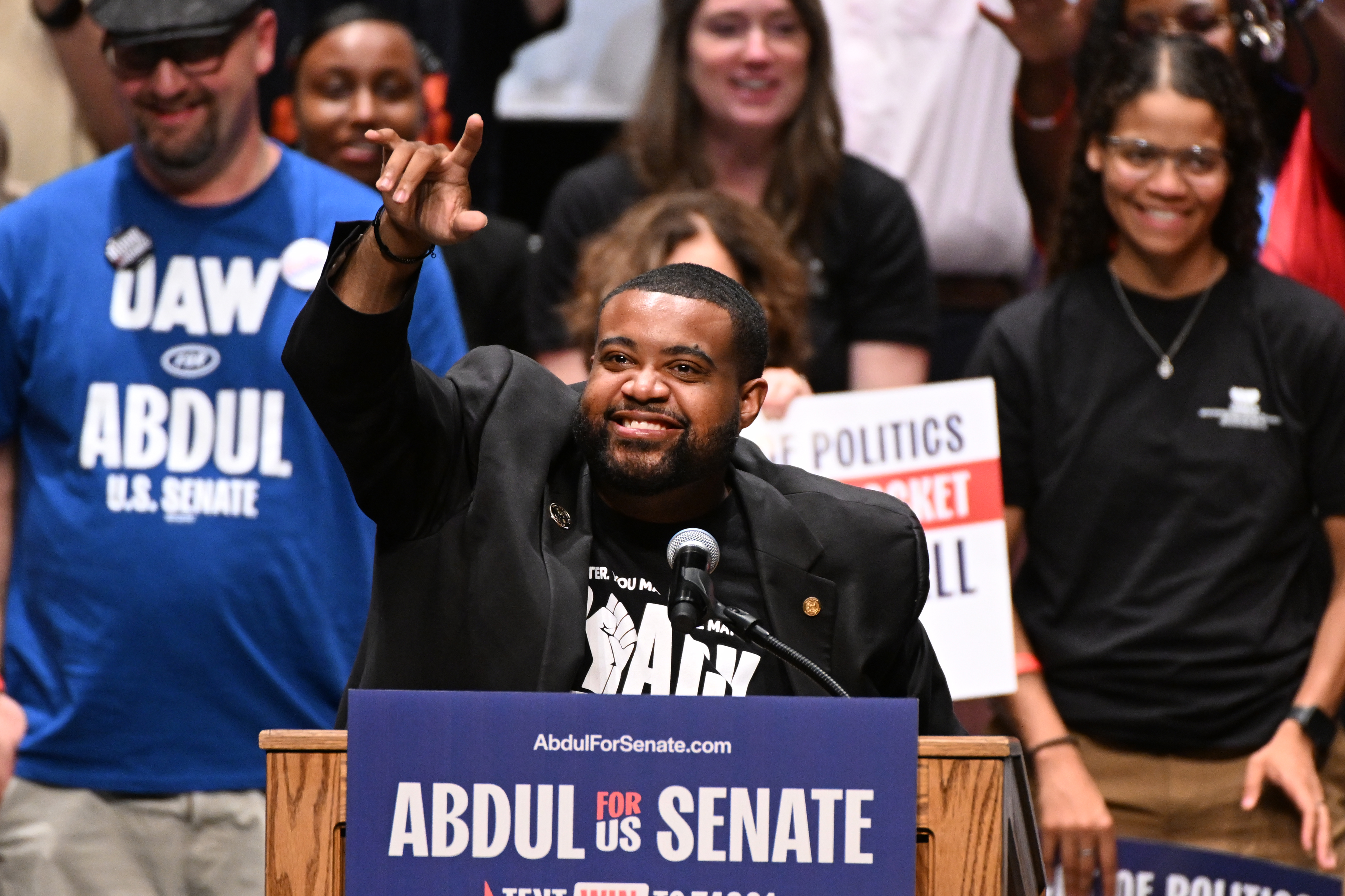 Congressional Black Caucus members break with Jeffries, endorse against Thanedar in Michigan House race