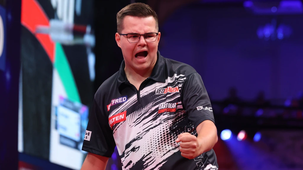 'Ik was niet best, maar Wessel was helemaal slecht', verzucht Van Veen na dartsthriller
