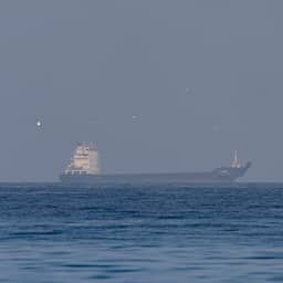 Iran dreigt met volledige afsluiting van Straat van Hormuz na ultimatum Trump