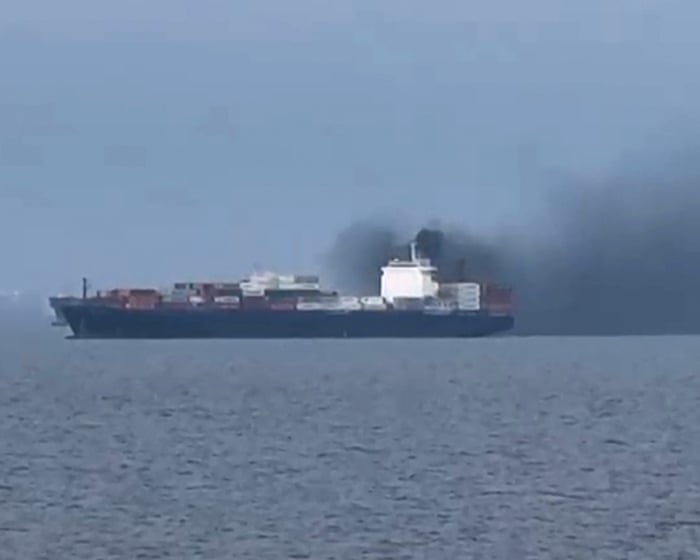 Trump asks China if visit to Beijing can be delayed a month due to Iran war