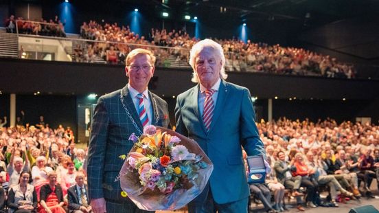 'Mister Veenendaal' Jaap Pilon (75) overleden