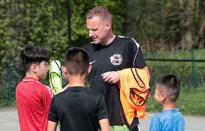 'Nederland is vol genoeg', dacht Peter, tot hij in een azc kwam: ‘Ik jankte een uur lang’