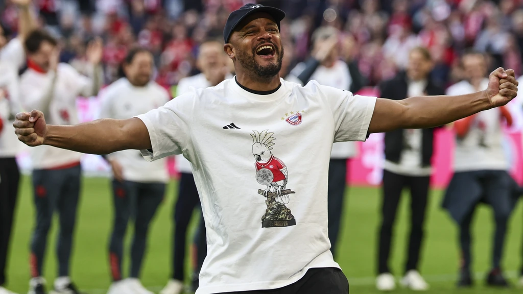 Kompany schot in de roos: 'Plezier straalt er aan alle kanten vanaf bij Bayern'