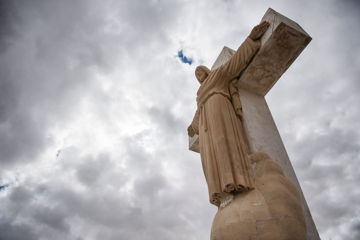 Trump admin wants to seize Catholic shrine featuring 29ft statue of Jesus for Mexico border wall construction: report