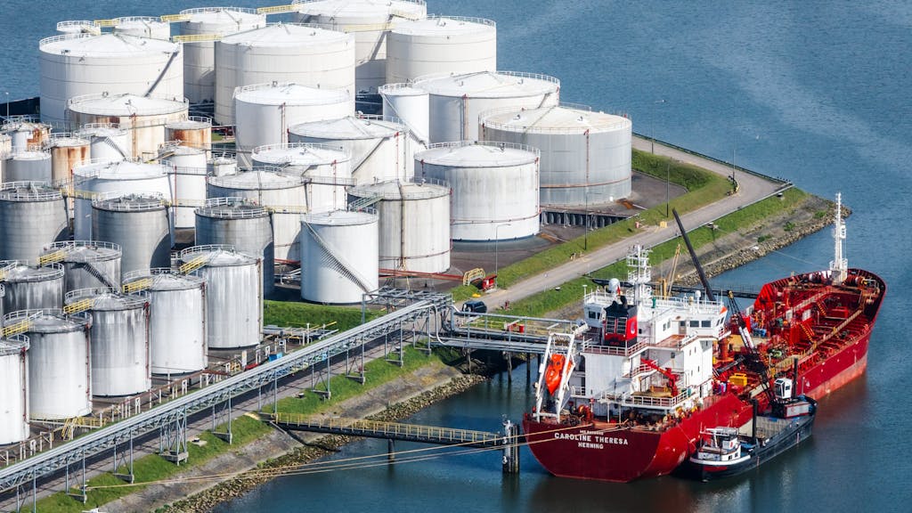 Brussel trekt brandstofteugels aan: gaat voorraden en transport beter in de gaten houden