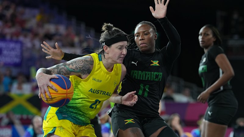 Commonwealth Games 2026 LIVE: Basketball medal rush begins with bronze; Kennedy puts aside record celebrations to make 200m semis
