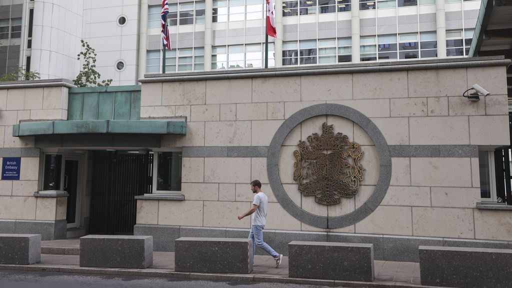 Rusland zet Britse diplomaat uit na beschuldiging van spionage