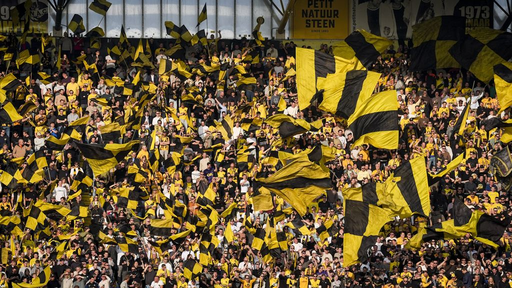 Vier verdachten aangehouden voor mishandeling na NAC-Feyenoord