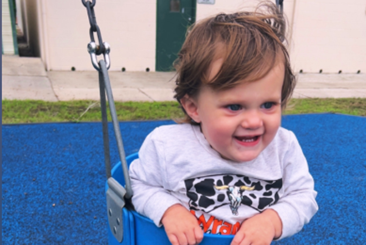 Toddler killed when she ran into traffic during her family’s visit to Florida beach
