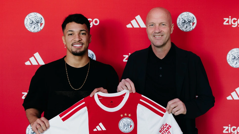 Ajax betaalt bijna 20 miljoen euro voor Braziliaanse spits Leonardo