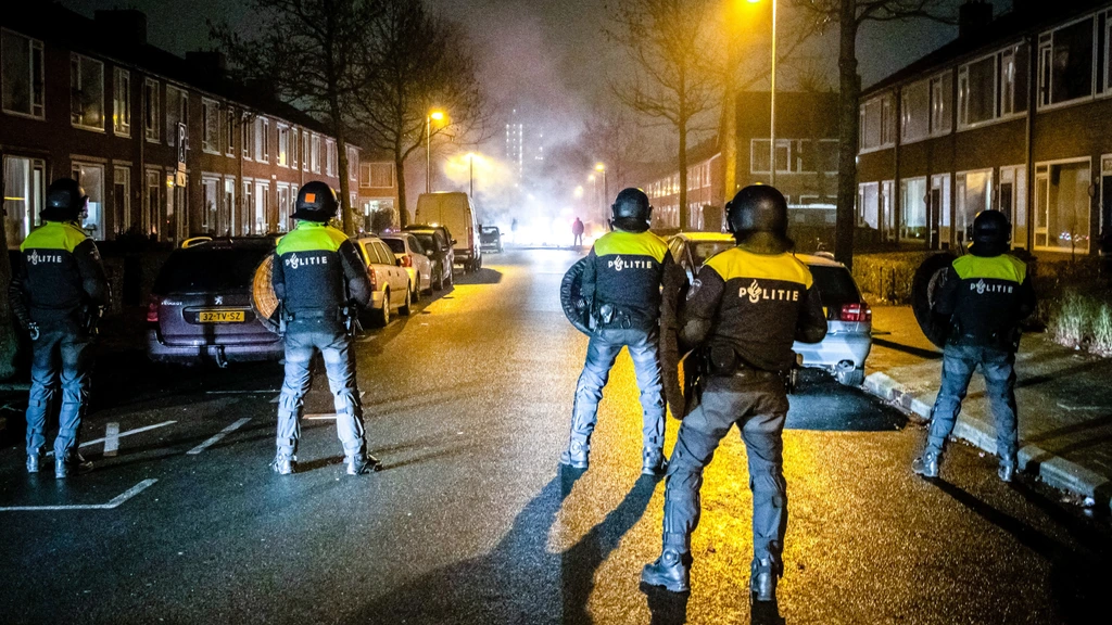 Meer en ernstiger geweld tegen politieagenten