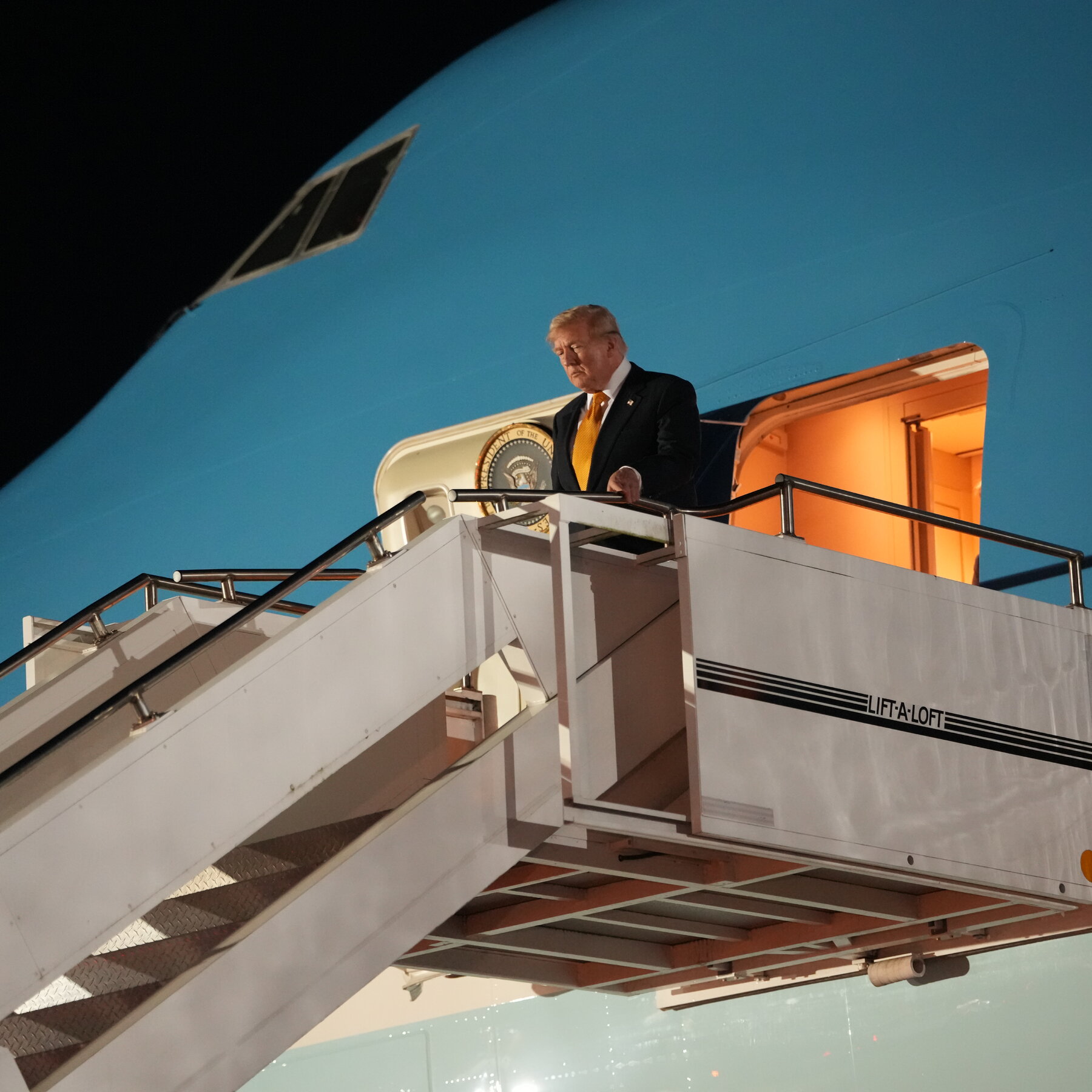Trump Switched to Old Air Force One at NATO Summit After Credible Iranian Threat