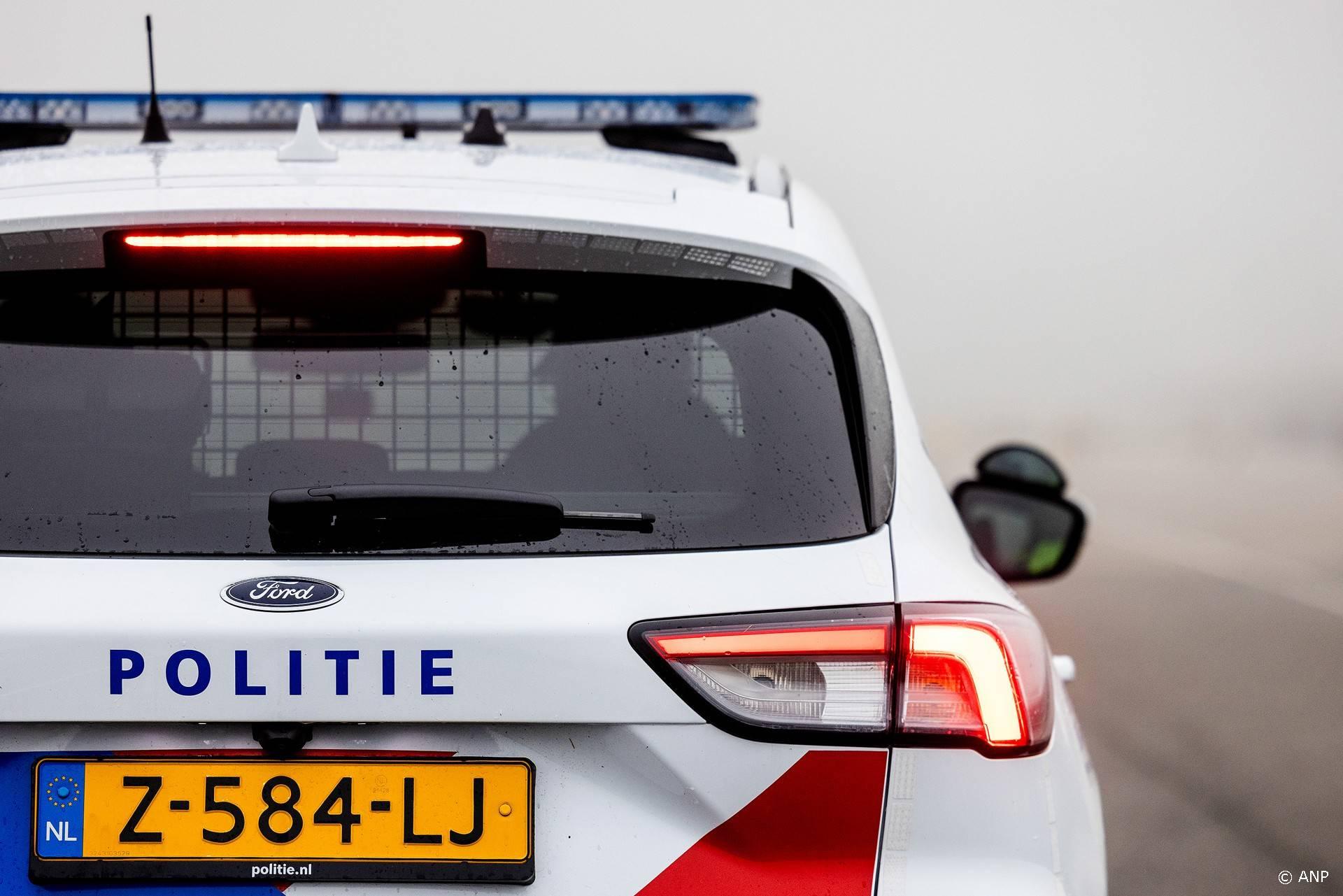 Tientallen jongeren vallen politie aan op kermis Purmerend