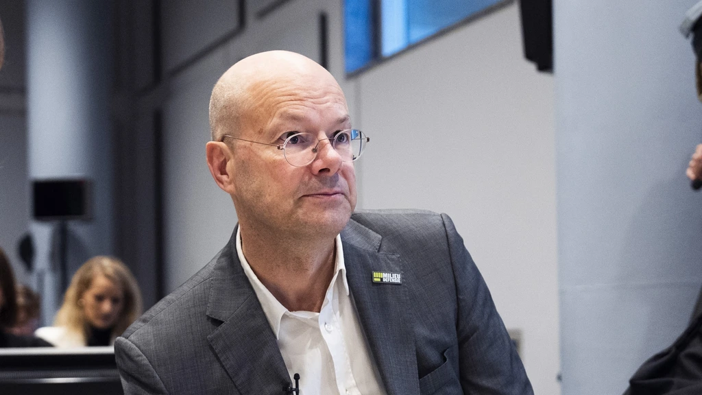 Raad van toezicht Milieudefensie stapt op wegens verzwegen verleden Donald Pols
