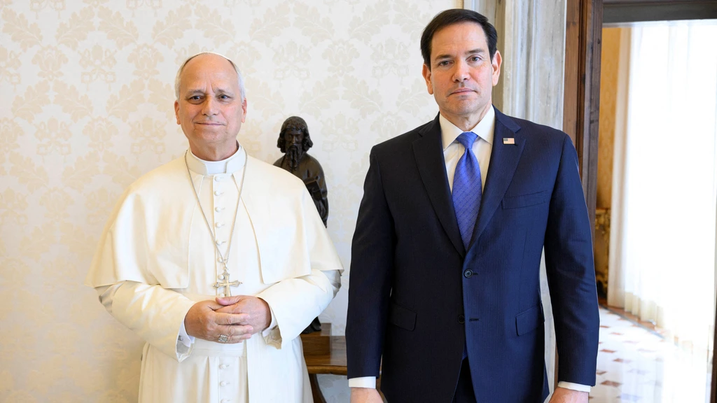 Amerikaanse minister Rubio bij paus na felle kritiek van Trump, bezoek van 2,5 uur
