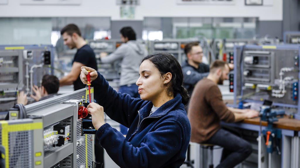 Kwart miljoen jongeren wil meer werken, veel arbeidspotentieel blijft onbenut