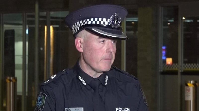 Search for missing baby to resume after mum and toddler found dead
