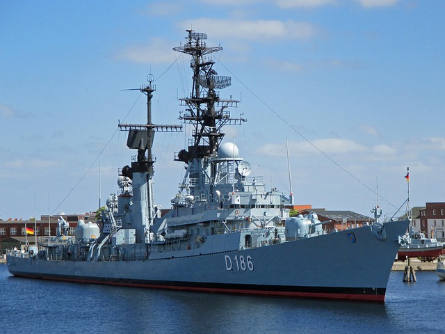 US and Iranian boat attacks threaten ceasefire