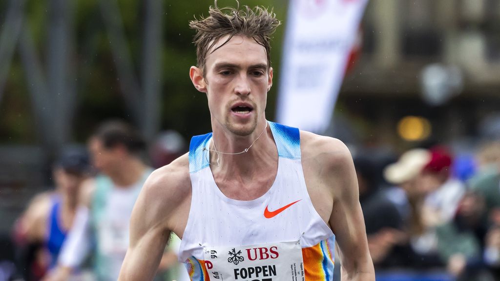 Foppen loopt 24 jaar oud Nederlands record uit de boeken op 10.000 meter