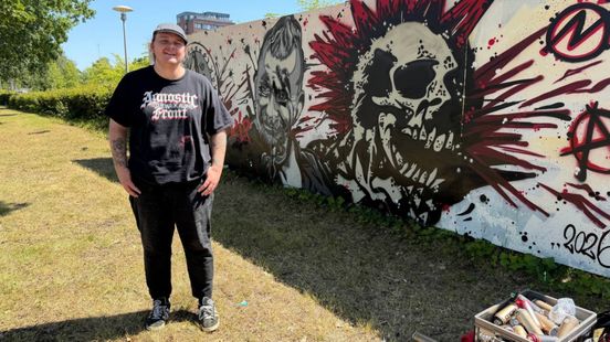 Muurschildering eert 'vikingpunker' in Winschoten: 'Onze zielen vinden elkaar wel weer'