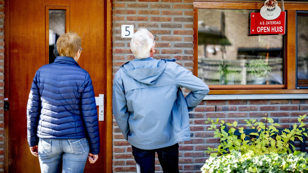 Leegstand en waardedaling dreigt voor eengezinswoningen, waarschuwt ABN Amro