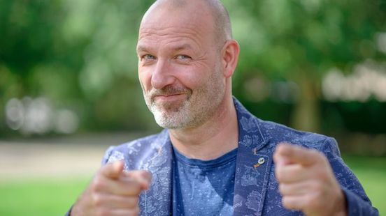 Natuurlijk Zoëy-presentator Eddy Zoëy maakt musicaldebuut in voorstelling & JULIET