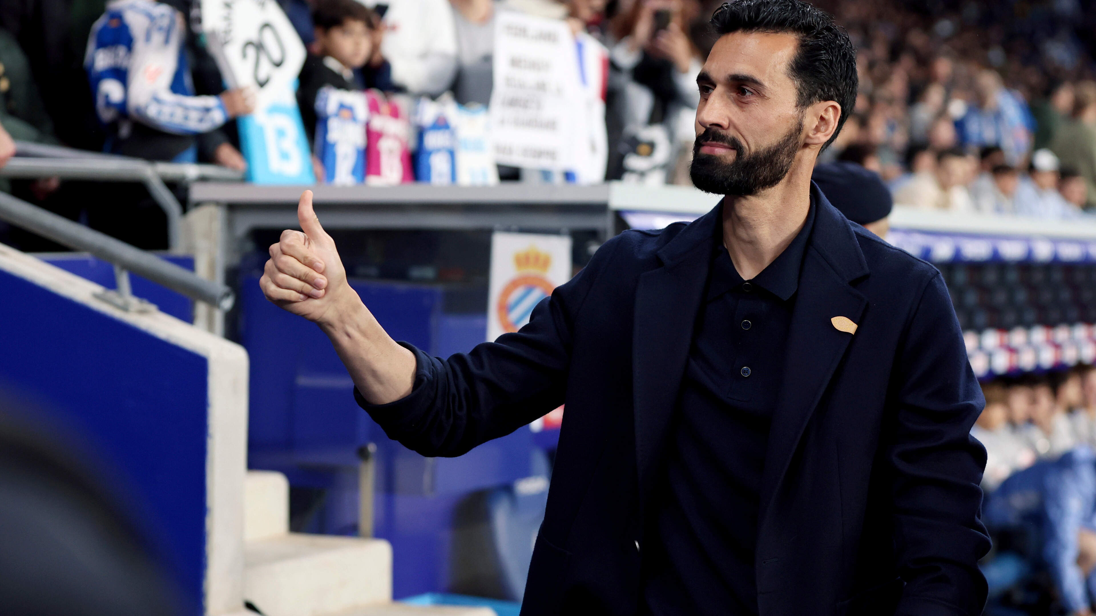 Real Madrid-trainer Alvaro Arbeloa spreekt voorkeur uit voor opvolger: ’Hij is een van ons’