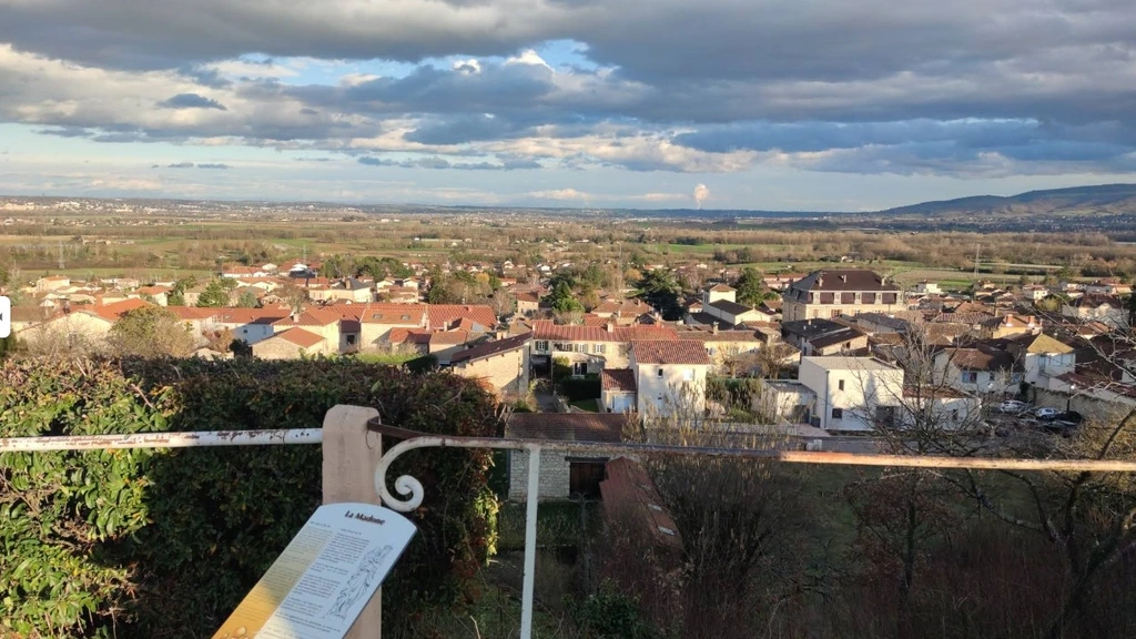 Fransman (40) beschuldigd van verkrachting en seksueel misbruik van 34 kinderen