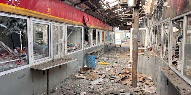 Russian strikes market in Ukraine, at least five killed and 19 injured