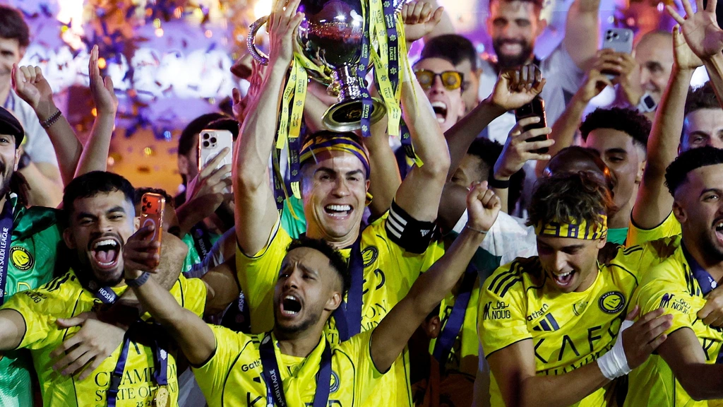 Cristiano Ronaldo grijpt eerste kampioenschap met Al Nassr