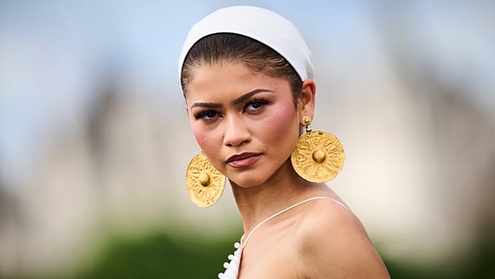 Zendaya's ancient Iranian earrings stir debate over stolen artefacts