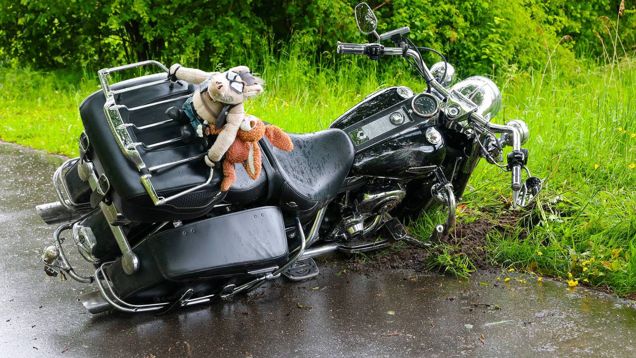 Vrouw raakt ernstig gewond bij ongeluk met motor in Veldhoven