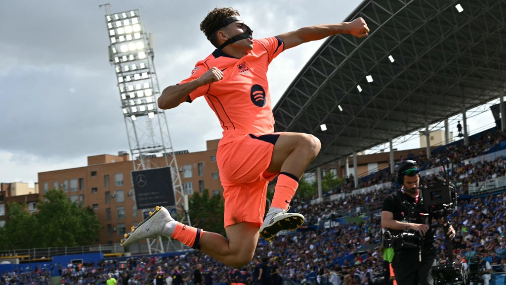 Barcelona wint, kampioenswedstrijd tegen aartsrivaal Real Madrid lonkt