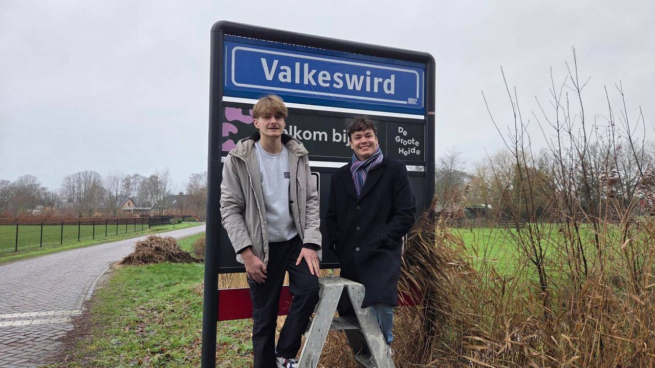 De zin en onzin van een plaatsnaambord in dialect: 'Versterkt wij-gevoel'