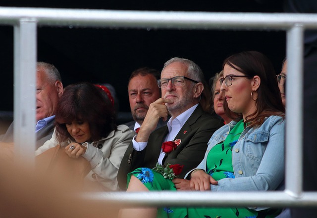 UK elections 2026: Keir Starmer taps up Gordon Brown after wipeout — live updates