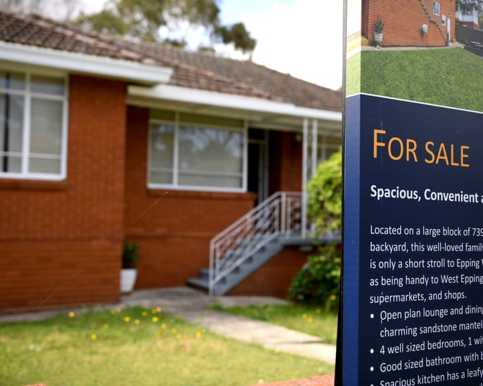 Australian home prices fall as experts predict slump could last a year and cut values by 10%