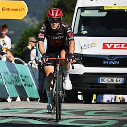 Arvid de Kleijn stapt af in Tour de France na fysieke problemen sinds eerste dag