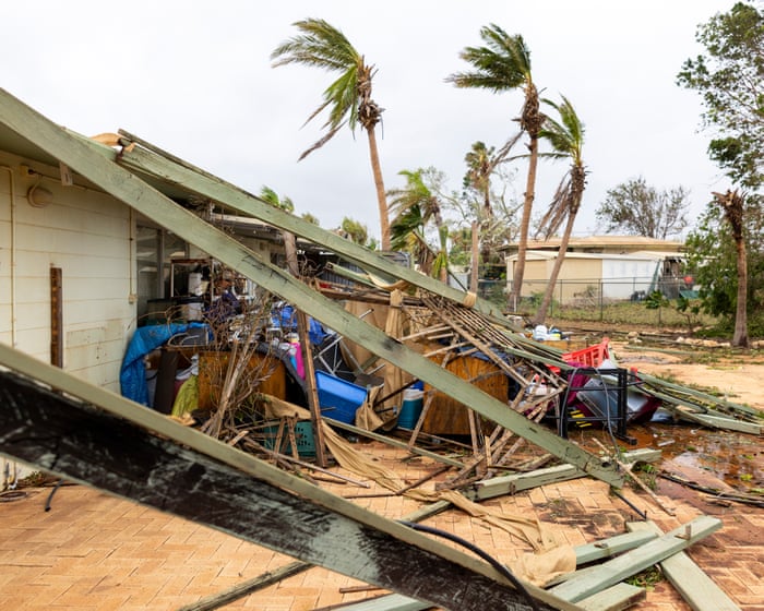 Exmouth isolated and inundated in wake of Cyclone Narelle as Chevron works to restart stalled gas plants